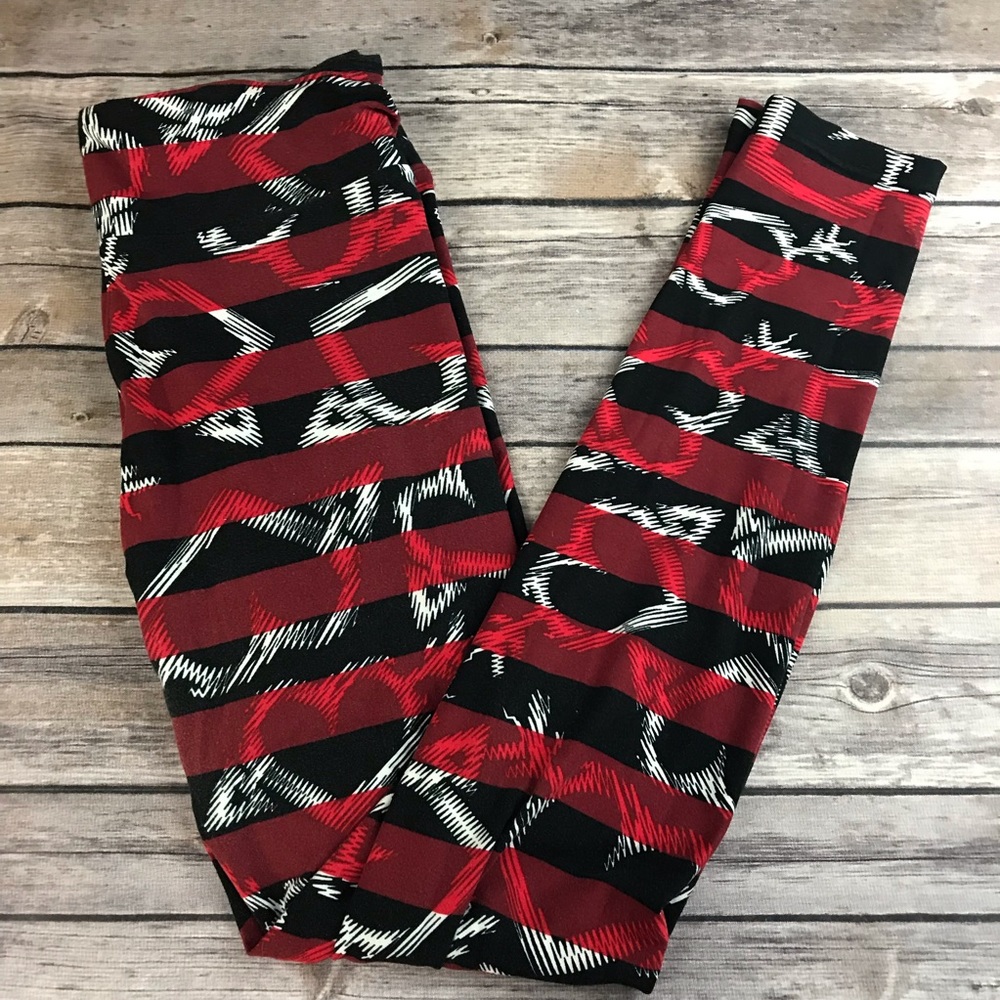 LuLaRoe Valentine’s Leggings Black w/ red stripe